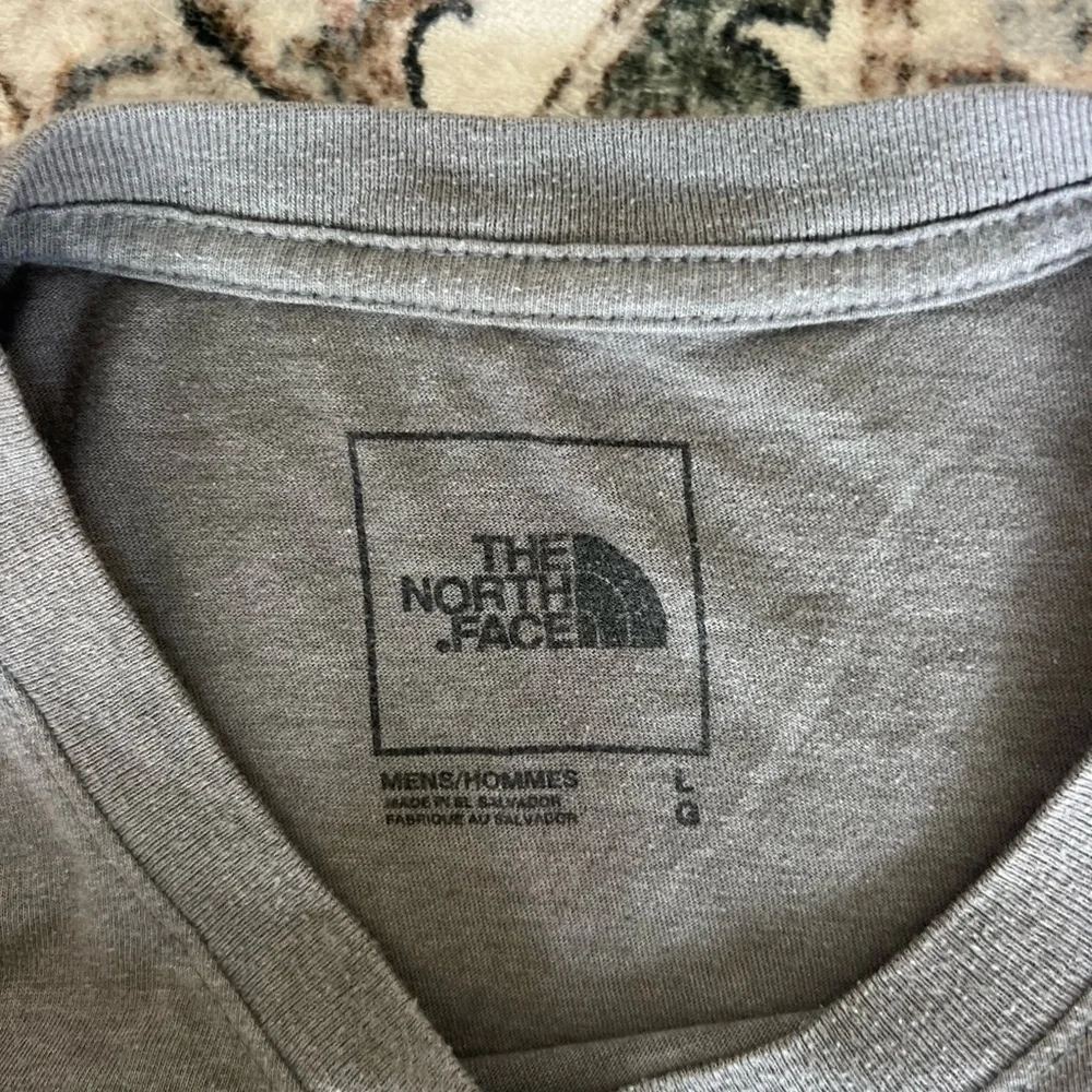 The North Face Gray and Blue Short Sleeve Tee